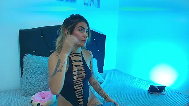 Sophia Nights online show from 27, 9, 2025