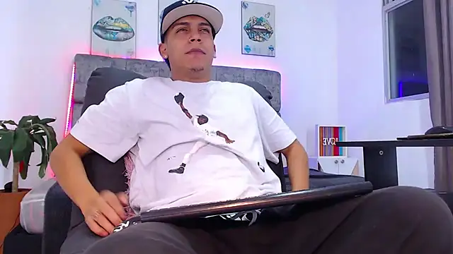 david santos16 online show from 2, 11, 2025