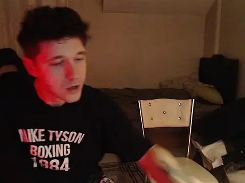 Snapshot of 2handsomemann chatting on 15, 4, 2026 2handsomemann online show from 15, 4, 2026