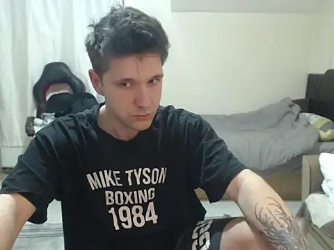 Snapshot of 2handsomemann chatting on 9, 4, 2026 2handsomemann online show from 9, 4, 2026