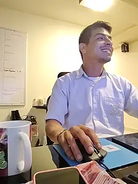 Juann-cock online show from 5, 3, 2026