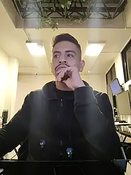 Snapshot of Juann-cock chatting on 25, 6, 2026 Juann-cock online show from 25, 6, 2026