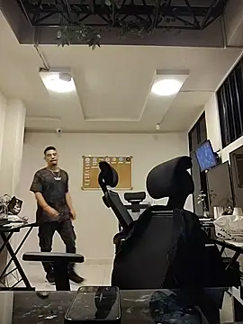 Juann-cock online show from 28, 5, 2026