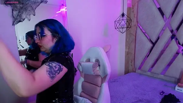 Lilith curvy online show from 29, 10, 2025