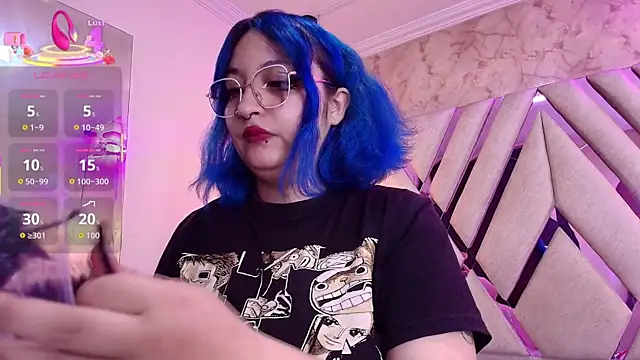 Lilith curvy online show from 13, 10, 2025