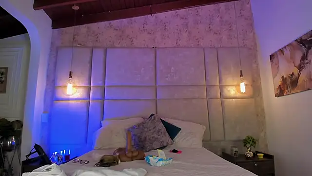 Mily Vermont online show from 18, 4, 2026