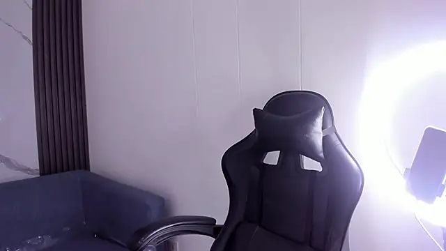 ShaunaDream online show from 12, 11, 2025