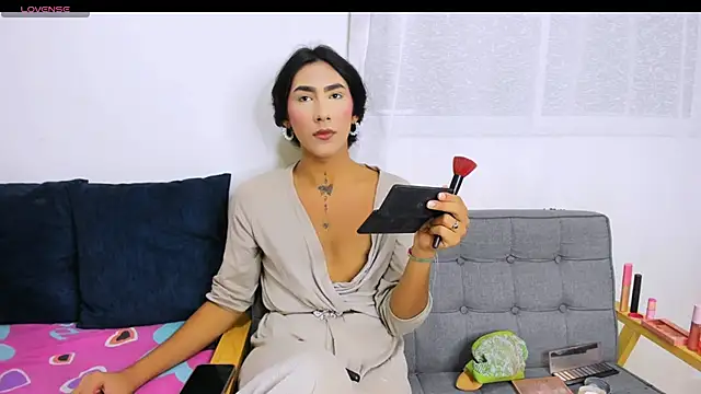 zou quira online show from 7, 11, 2025