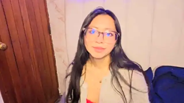 VioletxBloom online show from 16, 11, 2025