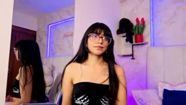 VioletxBloom online show from 14, 1, 2026