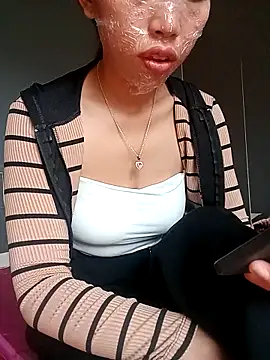 sulove xx online show from 18, 4, 2026