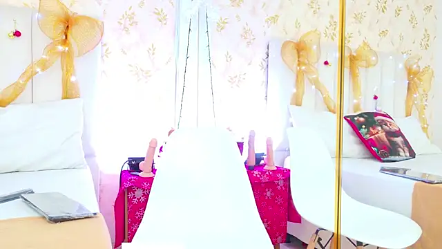 Samanta Isel online show from 22, 12, 2025