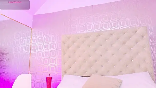 Samanta Isel online show from 4, 2, 2026