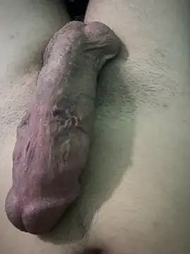 Snapshot of monster20cm chatting on 4, 10, 2025 monster20cm online show from 4, 10, 2025