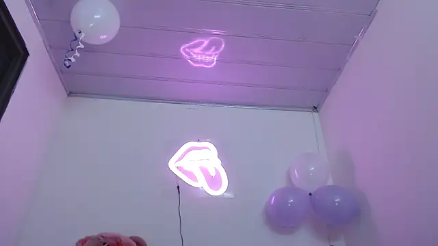 valerii fox 69 online show from 14, 1, 2026