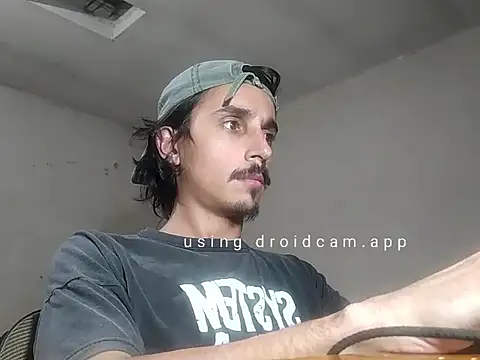 Snapshot of papito20cm chatting on 28, 9, 2025 papito20cm online show from 28, 9, 2025