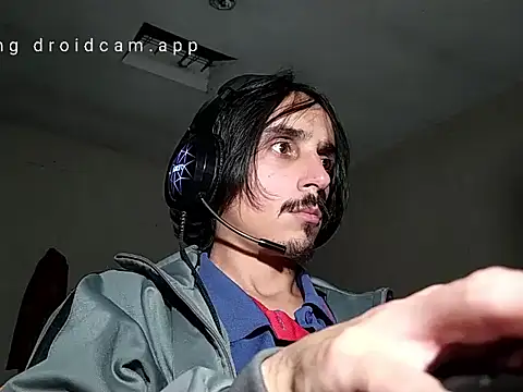 Snapshot of papito20cm chatting on 25, 9, 2025 papito20cm online show from 25, 9, 2025