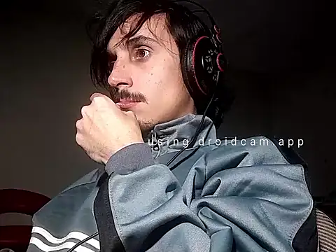 Snapshot of papito20cm chatting on 14, 9, 2025 papito20cm online show from 14, 9, 2025