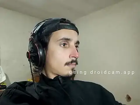 Snapshot of papito20cm chatting on 19, 9, 2025 papito20cm online show from 19, 9, 2025