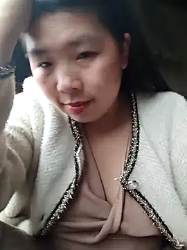 quynhkoolbae online show from 30, 4, 2026