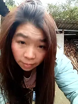 quynhkoolbae online show from 9, 1, 2026