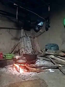 quynhkoolbae online show from 1, 4, 2026