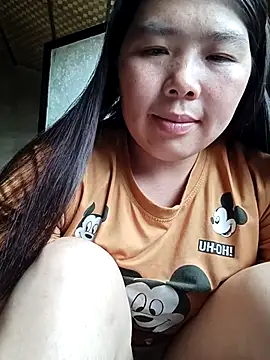 quynhkoolbae online show from 18, 4, 2026