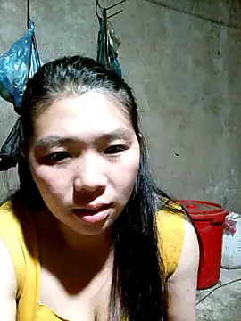 quynhkoolbae online show from 3, 10, 2025