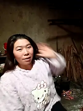 quynhkoolbae online show from 10, 2, 2026