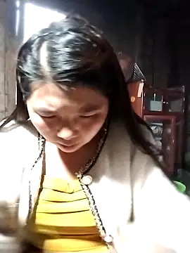 quynhkoolbae online show from 8, 3, 2026