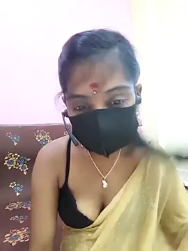 Snapshot of mounika26 chatting on 9, 9, 2025 mounika26 online show from 9, 9, 2025