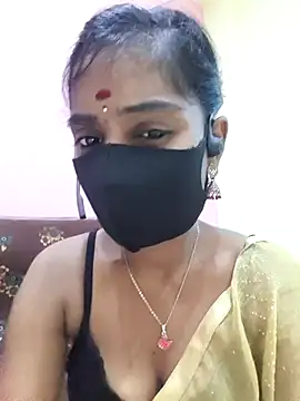Snapshot of mounika26 chatting on 10, 9, 2025 mounika26 online show from 10, 9, 2025