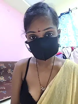 Snapshot of mounika26 chatting on 22, 9, 2025 mounika26 online show from 22, 9, 2025