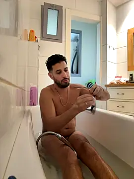 husbandandwifetobe online show from 28, 11, 2025