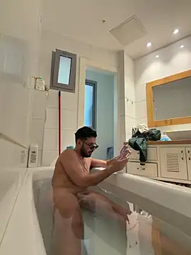 husbandandwifetobe online show from 20, 12, 2025