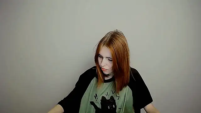 Snapshot of GuessMe___ chatting on 23, 10, 2025 GuessMe online show from 23, 10, 2025