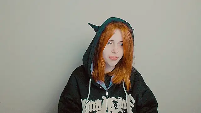 Snapshot of GuessMe___ chatting on 6, 11, 2025 GuessMe online show from 6, 11, 2025