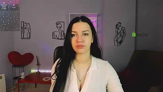 miss ella  online show from 2, 10, 2025