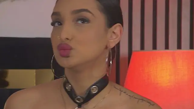 Snapshot of Kimberlymav chatting on 22, 4, 2026 Kimberlymav online show from 22, 4, 2026