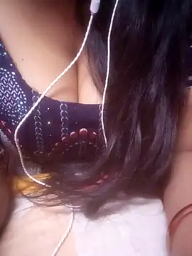 Snapshot of TINASONI chatting on 18, 6, 2026 TINASONI online show from 18, 6, 2026