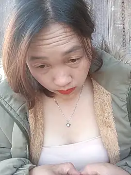 miumiu 00 online show from 1, 12, 2025