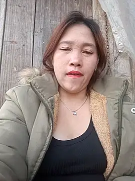 miumiu 00 online show from 3, 12, 2025