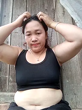 miumiu 00 online show from 14, 10, 2025