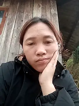 miumiu 00 online show from 20, 10, 2025