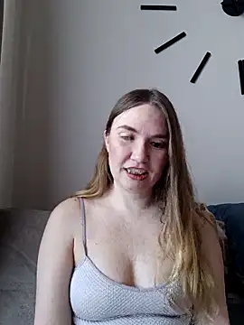 KisaVixen online show from 28, 2, 2026