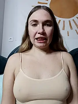 Snapshot of KisaVixen chatting on 22, 11, 2025 KisaVixen online show from 22, 11, 2025