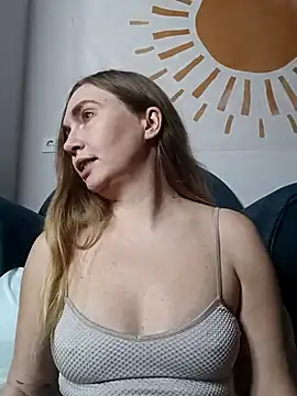 KisaVixen online show from 5, 1, 2026