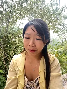 mayly lucky online show from 10, 9, 2025