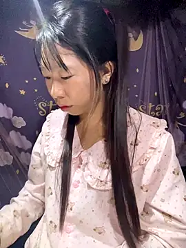 mayly lucky online show from 4, 10, 2025