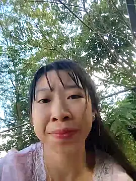 mayly lucky online show from 5, 10, 2025